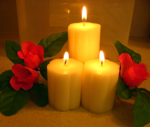 rose candle