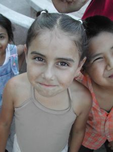 Photo by Evan Earwicker-Mexican girl